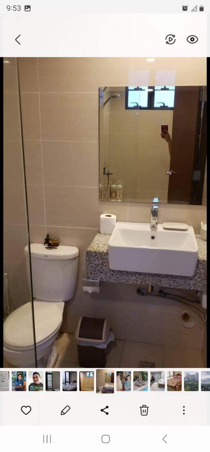 Grand Canal Penthouse! Манила Экстерьер фото